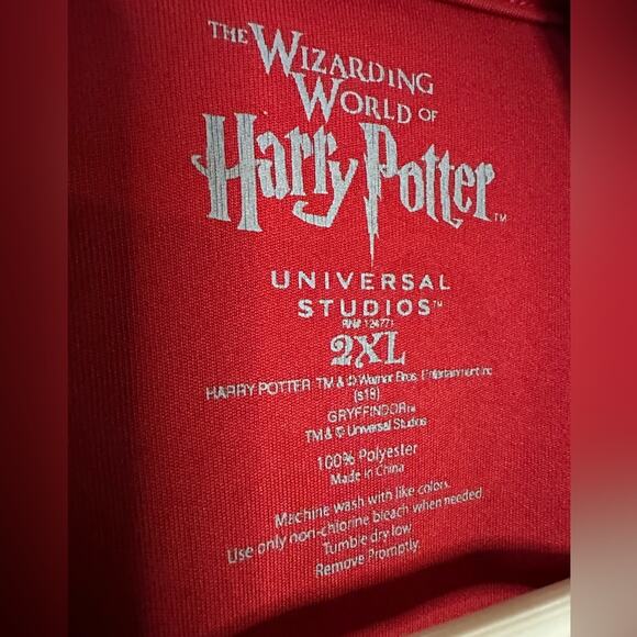 Harry Potter Gryffindor Mens Shirt Size 2X Wizarding World Universal Studios - Picture 5 of 6